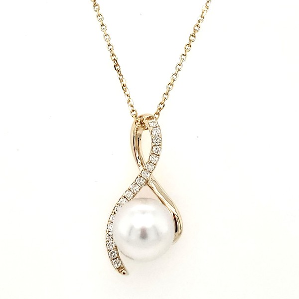 Pearl and Diamond Pendant