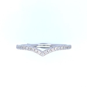 Diamond Chevron Shape Band