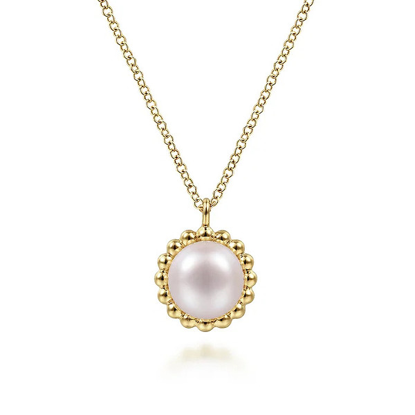 Bujukan Pearl Necklace