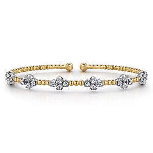 Bujukan Diamond Bangle Bracelet