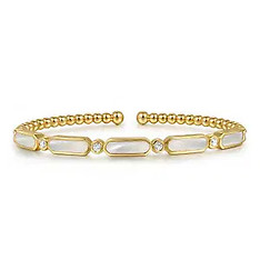 Bujukan Mother of Pearl Bangle Bracelet