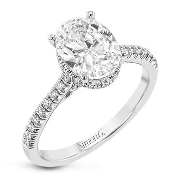 Oval Center Engagement Ring
