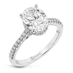 Oval Center Engagement Ring