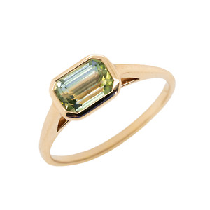East- West Green Tourmaline Ring
