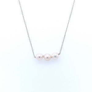 Add a pearl necklace online