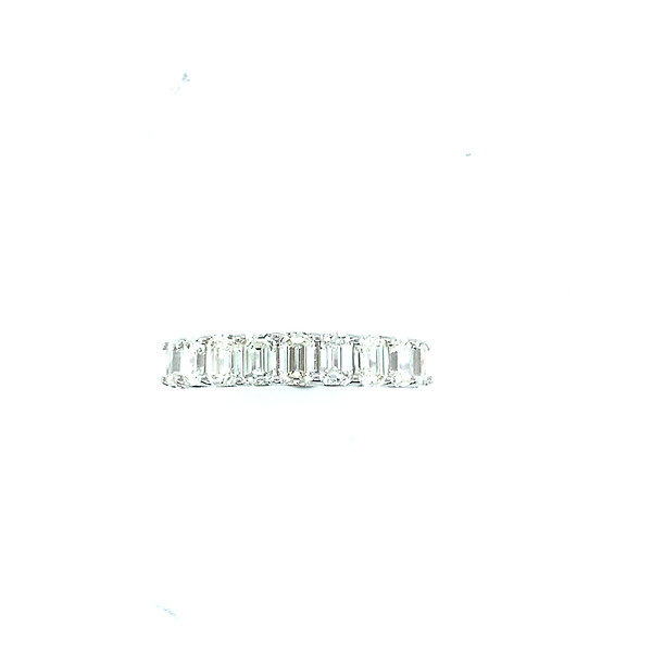 Emerald Cut Diamond Band