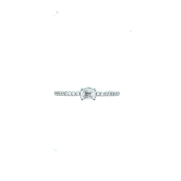 Emerald Cut Diamond Ring